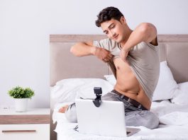 11 Gay Cams for Slutty Twinks, Jocks & Daddy Camboys [2025]