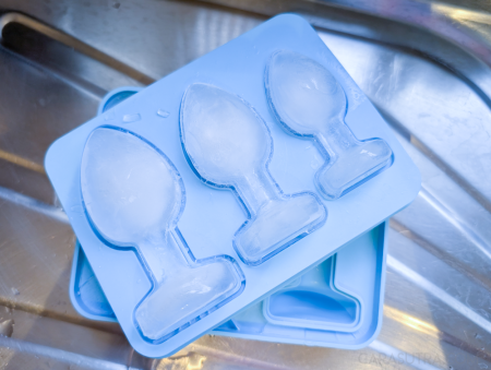 Loving Joy Butt Plug Ice Cube Tray 