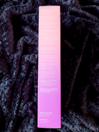 Narrow side panel of the ROMP Pulse box with product information text